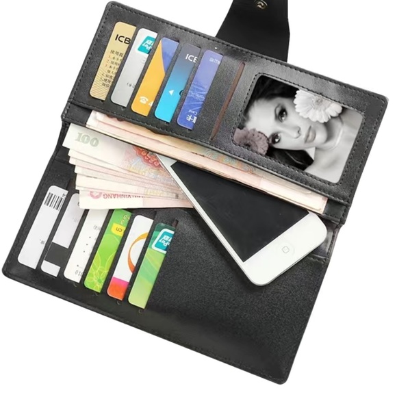 Gothic Skull Studded Black Leather Clutch Wallet BiFold - Picture 7 of 16